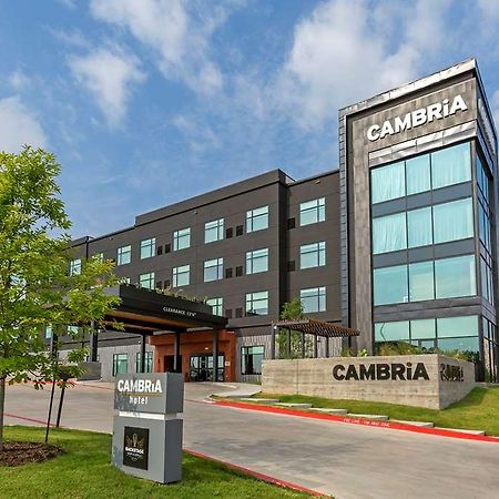 Cambria Hotel Austin Airport Esterno foto